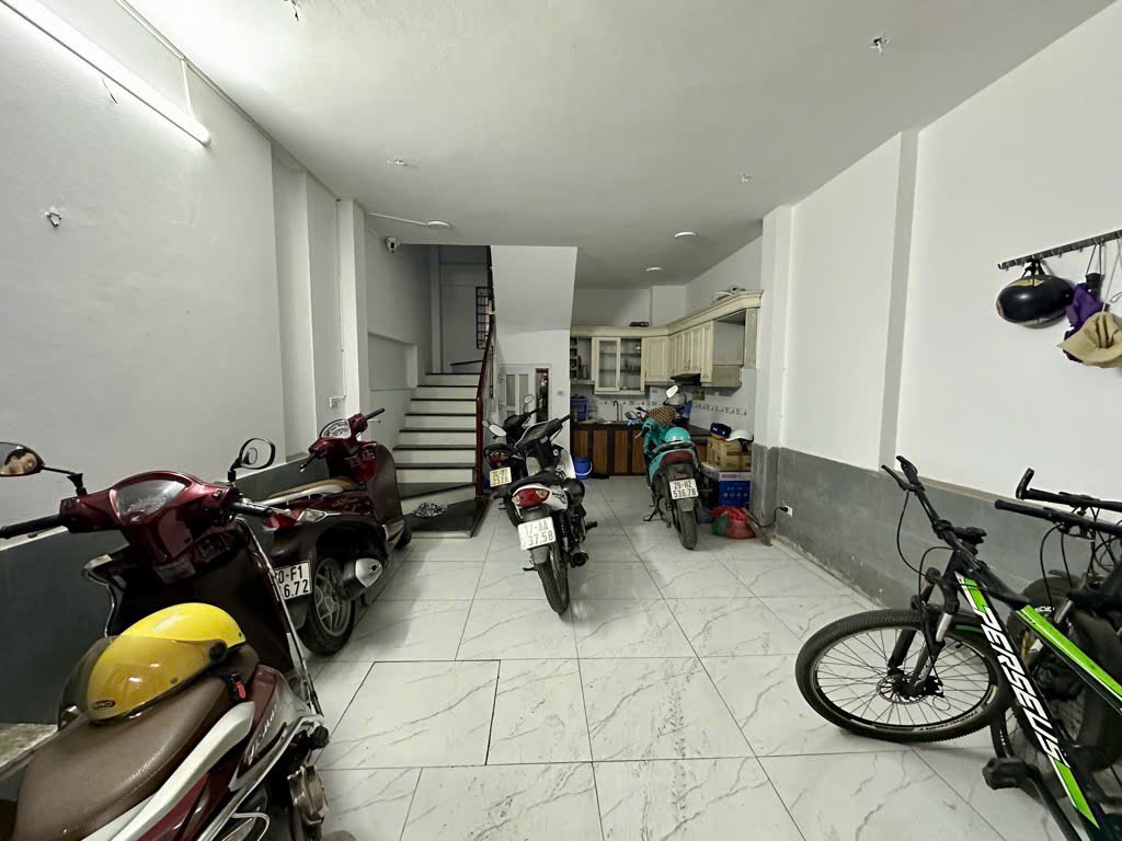 BÁN NHÀ MẶT NGÕ XUÂN ĐỈNH, 62M x 6 TẦNG, MT 4,5m, Ô TÔ ĐỖ CỬA, LÔ GÓC THOÁNG SÁNG, DÂN XÂY, CHỈ 14