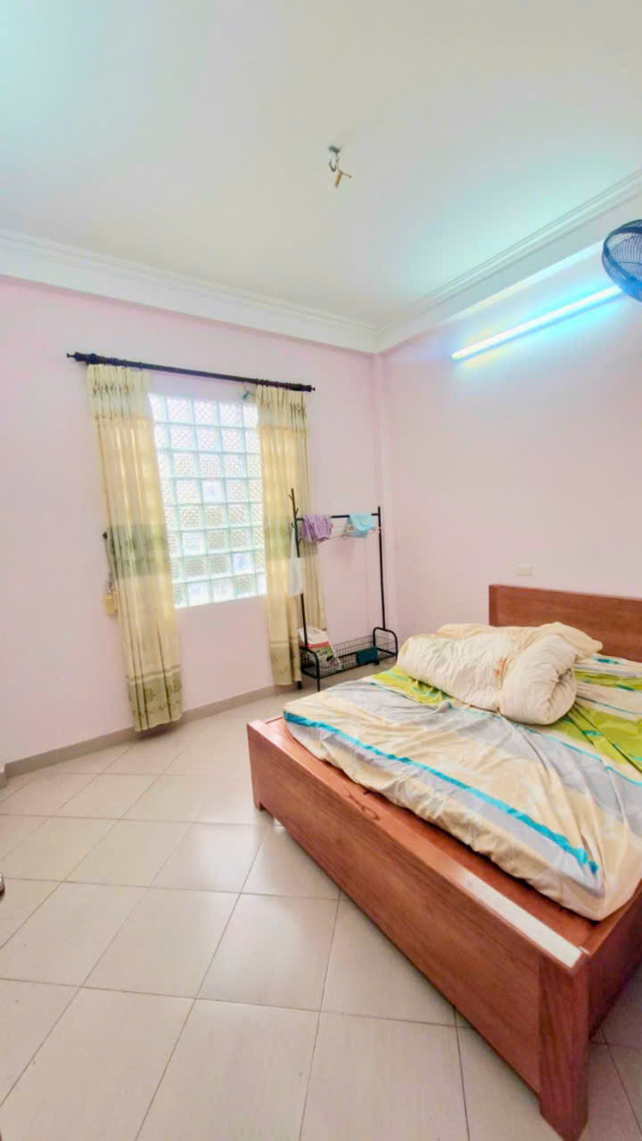 BÁN NHÀ MẶT NGÕ XUÂN ĐỈNH, 62M x 6 TẦNG, MT 4,5m, Ô TÔ ĐỖ CỬA, LÔ GÓC THOÁNG SÁNG, DÂN XÂY, CHỈ 14