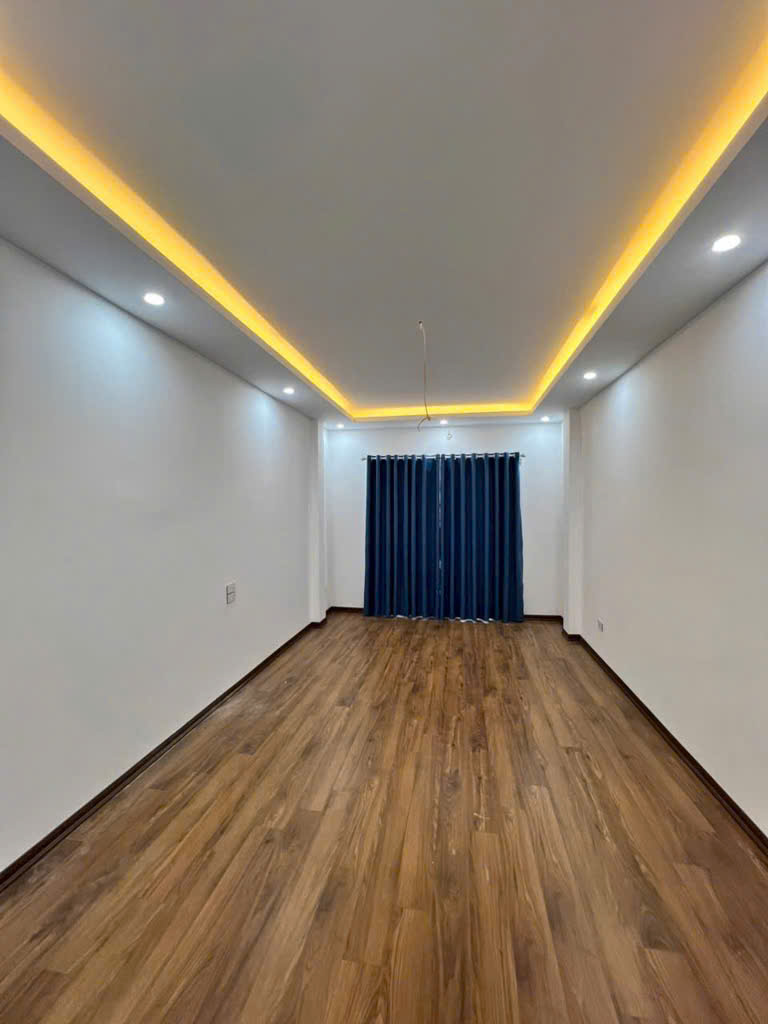 BÁN NHÀ MẶT NGÕ XUÂN ĐỈNH, 62M x 6 TẦNG, MT 4,5m, Ô TÔ ĐỖ CỬA, LÔ GÓC THOÁNG SÁNG, DÂN XÂY, CHỈ 14