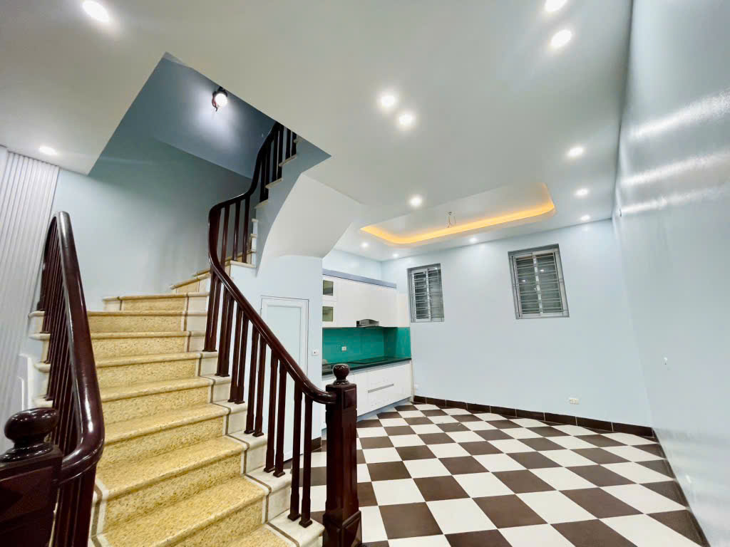 BÁN NHÀ MẶT NGÕ XUÂN ĐỈNH, 62M x 6 TẦNG, MT 4,5m, Ô TÔ ĐỖ CỬA, LÔ GÓC THOÁNG SÁNG, DÂN XÂY, CHỈ 14