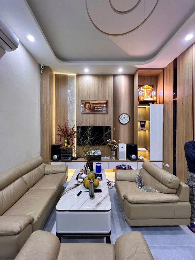 BÁN NHÀ MẶT NGÕ XUÂN ĐỈNH, 62M x 6 TẦNG, MT 4,5m, Ô TÔ ĐỖ CỬA, LÔ GÓC THOÁNG SÁNG, DÂN XÂY, CHỈ 14