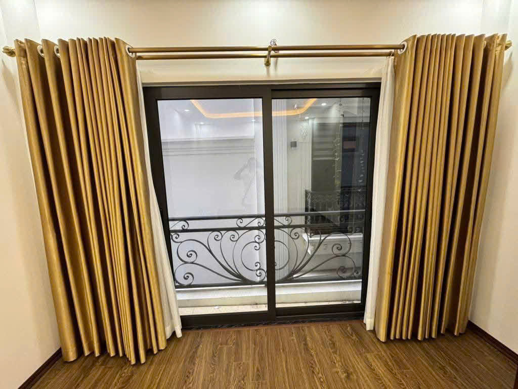 BÁN NHÀ MẶT NGÕ XUÂN ĐỈNH, 62M x 6 TẦNG, MT 4,5m, Ô TÔ ĐỖ CỬA, LÔ GÓC THOÁNG SÁNG, DÂN XÂY, CHỈ 14