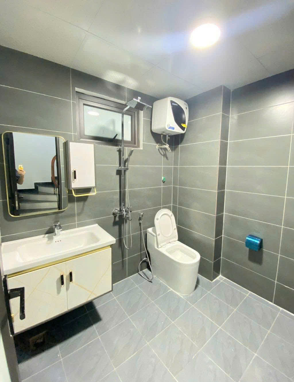 BÁN NHÀ MẶT NGÕ XUÂN ĐỈNH, 62M x 6 TẦNG, MT 4,5m, Ô TÔ ĐỖ CỬA, LÔ GÓC THOÁNG SÁNG, DÂN XÂY, CHỈ 14