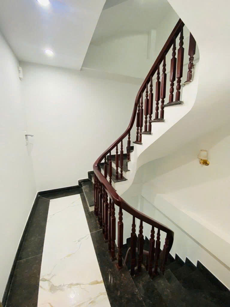 BÁN NHÀ MẶT NGÕ XUÂN ĐỈNH, 62M x 6 TẦNG, MT 4,5m, Ô TÔ ĐỖ CỬA, LÔ GÓC THOÁNG SÁNG, DÂN XÂY, CHỈ 14
