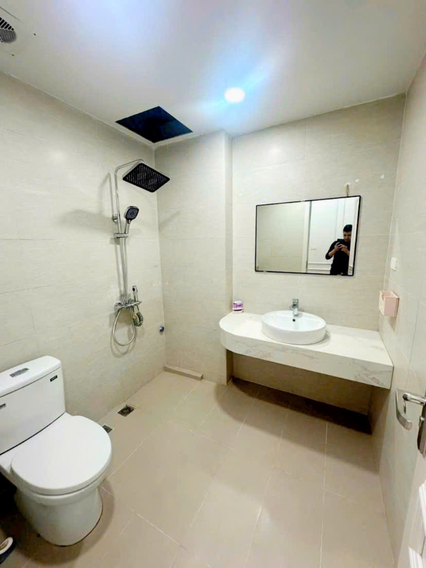 BÁN NHÀ MẶT NGÕ XUÂN ĐỈNH, 62M x 6 TẦNG, MT 4,5m, Ô TÔ ĐỖ CỬA, LÔ GÓC THOÁNG SÁNG, DÂN XÂY, CHỈ 14