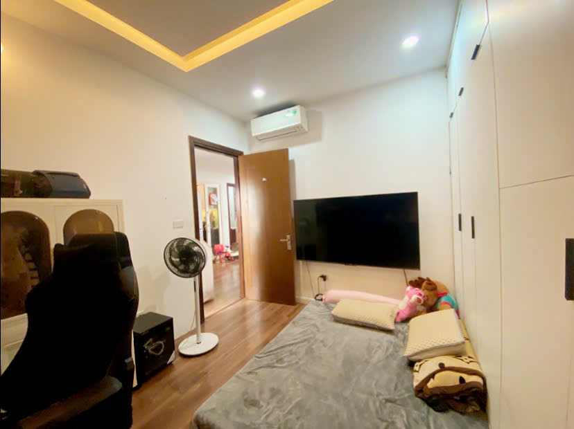 BÁN NHÀ MẶT NGÕ XUÂN ĐỈNH, 62M x 6 TẦNG, MT 4,5m, Ô TÔ ĐỖ CỬA, LÔ GÓC THOÁNG SÁNG, DÂN XÂY, CHỈ 14