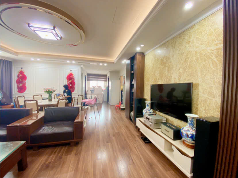 BÁN NHÀ MẶT NGÕ XUÂN ĐỈNH, 62M x 6 TẦNG, MT 4,5m, Ô TÔ ĐỖ CỬA, LÔ GÓC THOÁNG SÁNG, DÂN XÂY, CHỈ 14