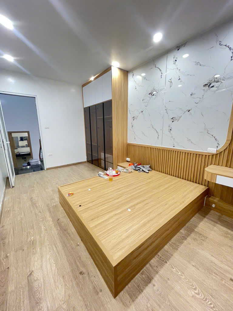 BÁN NHÀ MẶT NGÕ XUÂN ĐỈNH, 62M x 6 TẦNG, MT 4,5m, Ô TÔ ĐỖ CỬA, LÔ GÓC THOÁNG SÁNG, DÂN XÂY, CHỈ 14