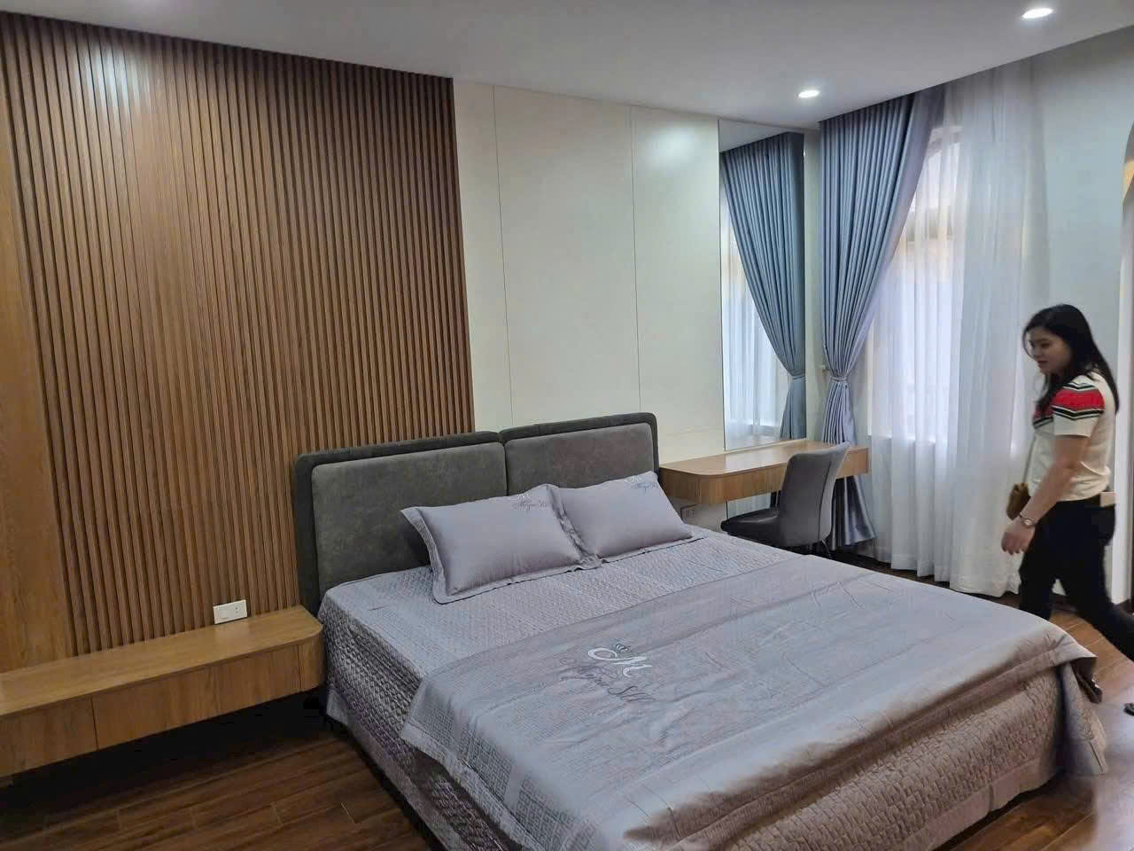 BÁN NHÀ MẶT NGÕ XUÂN ĐỈNH, 62M x 6 TẦNG, MT 4,5m, Ô TÔ ĐỖ CỬA, LÔ GÓC THOÁNG SÁNG, DÂN XÂY, CHỈ 14