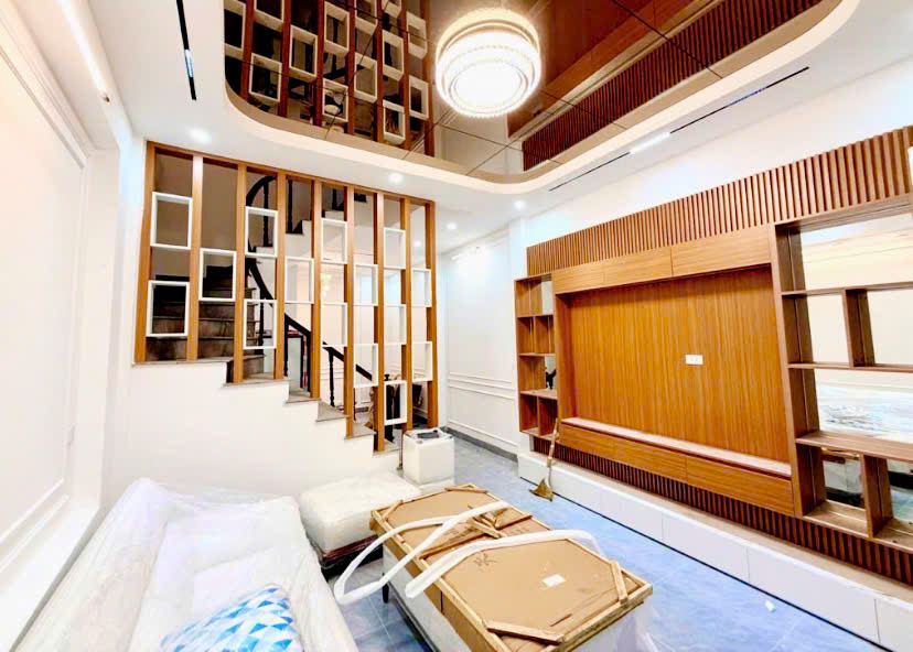 BÁN NHÀ MẶT NGÕ XUÂN ĐỈNH, 62M x 6 TẦNG, MT 4,5m, Ô TÔ ĐỖ CỬA, LÔ GÓC THOÁNG SÁNG, DÂN XÂY, CHỈ 14
