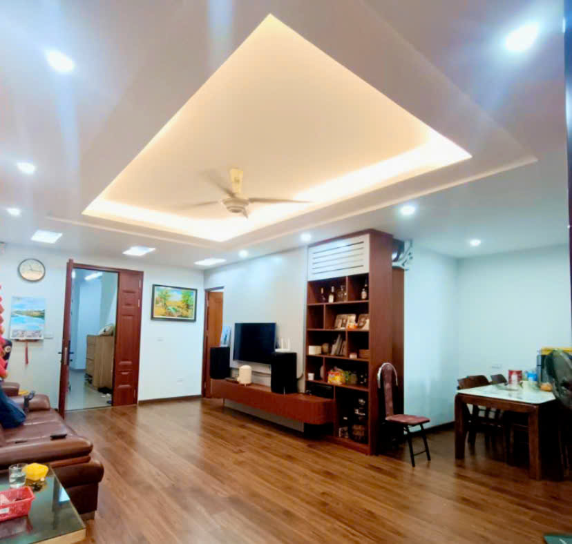 BÁN NHÀ MẶT NGÕ XUÂN ĐỈNH, 62M x 6 TẦNG, MT 4,5m, Ô TÔ ĐỖ CỬA, LÔ GÓC THOÁNG SÁNG, DÂN XÂY, CHỈ 14