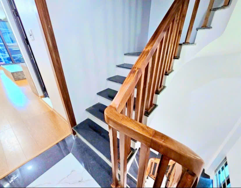 BÁN NHÀ MẶT NGÕ XUÂN ĐỈNH, 62M x 6 TẦNG, MT 4,5m, Ô TÔ ĐỖ CỬA, LÔ GÓC THOÁNG SÁNG, DÂN XÂY, CHỈ 14