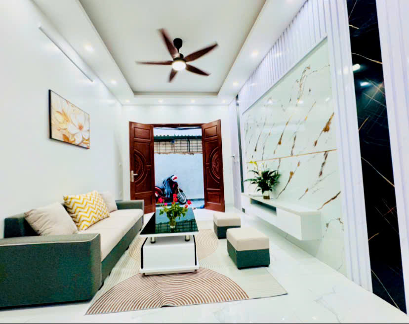 BÁN NHÀ MẶT NGÕ XUÂN ĐỈNH, 62M x 6 TẦNG, MT 4,5m, Ô TÔ ĐỖ CỬA, LÔ GÓC THOÁNG SÁNG, DÂN XÂY, CHỈ 14