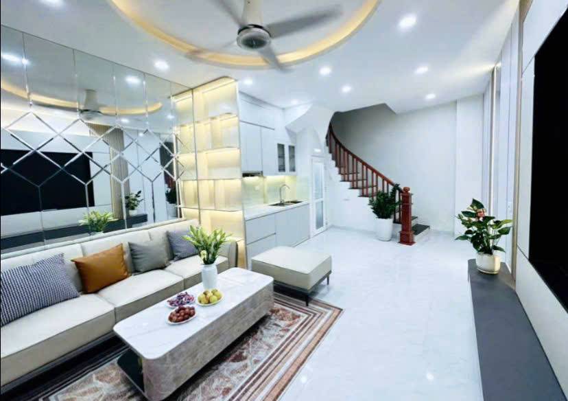 BÁN NHÀ MẶT NGÕ XUÂN ĐỈNH, 62M x 6 TẦNG, MT 4,5m, Ô TÔ ĐỖ CỬA, LÔ GÓC THOÁNG SÁNG, DÂN XÂY, CHỈ 14