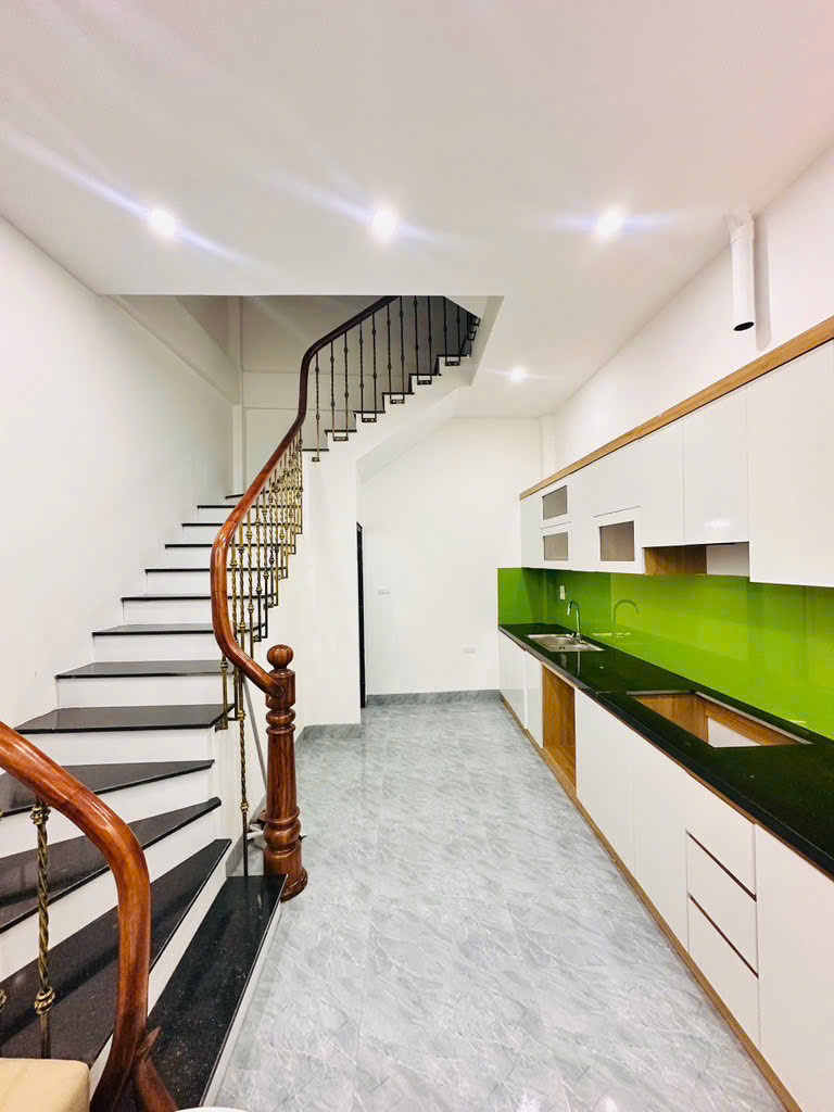 BÁN NHÀ MẶT NGÕ XUÂN ĐỈNH, 62M x 6 TẦNG, MT 4,5m, Ô TÔ ĐỖ CỬA, LÔ GÓC THOÁNG SÁNG, DÂN XÂY, CHỈ 14