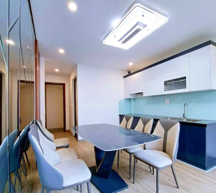 BÁN NHÀ MẶT NGÕ XUÂN ĐỈNH, 62M x 6 TẦNG, MT 4,5m, Ô TÔ ĐỖ CỬA, LÔ GÓC THOÁNG SÁNG, DÂN XÂY, CHỈ 14