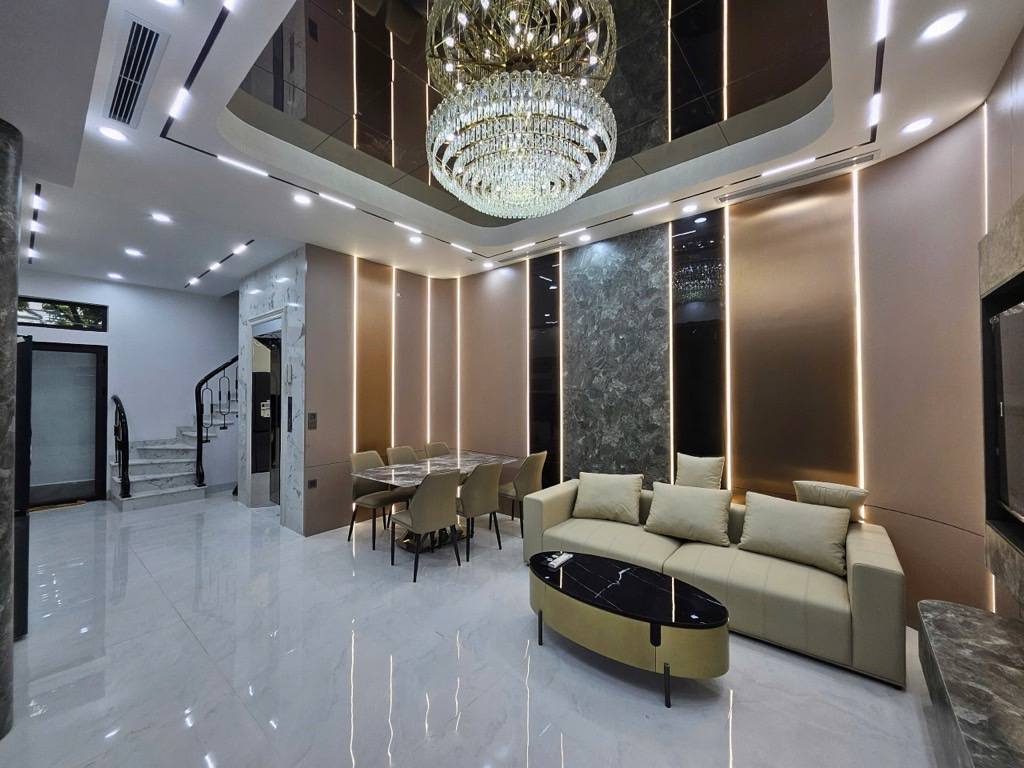 BÁN NHÀ MẶT NGÕ XUÂN ĐỈNH, 62M x 6 TẦNG, MT 4,5m, Ô TÔ ĐỖ CỬA, LÔ GÓC THOÁNG SÁNG, DÂN XÂY, CHỈ 14