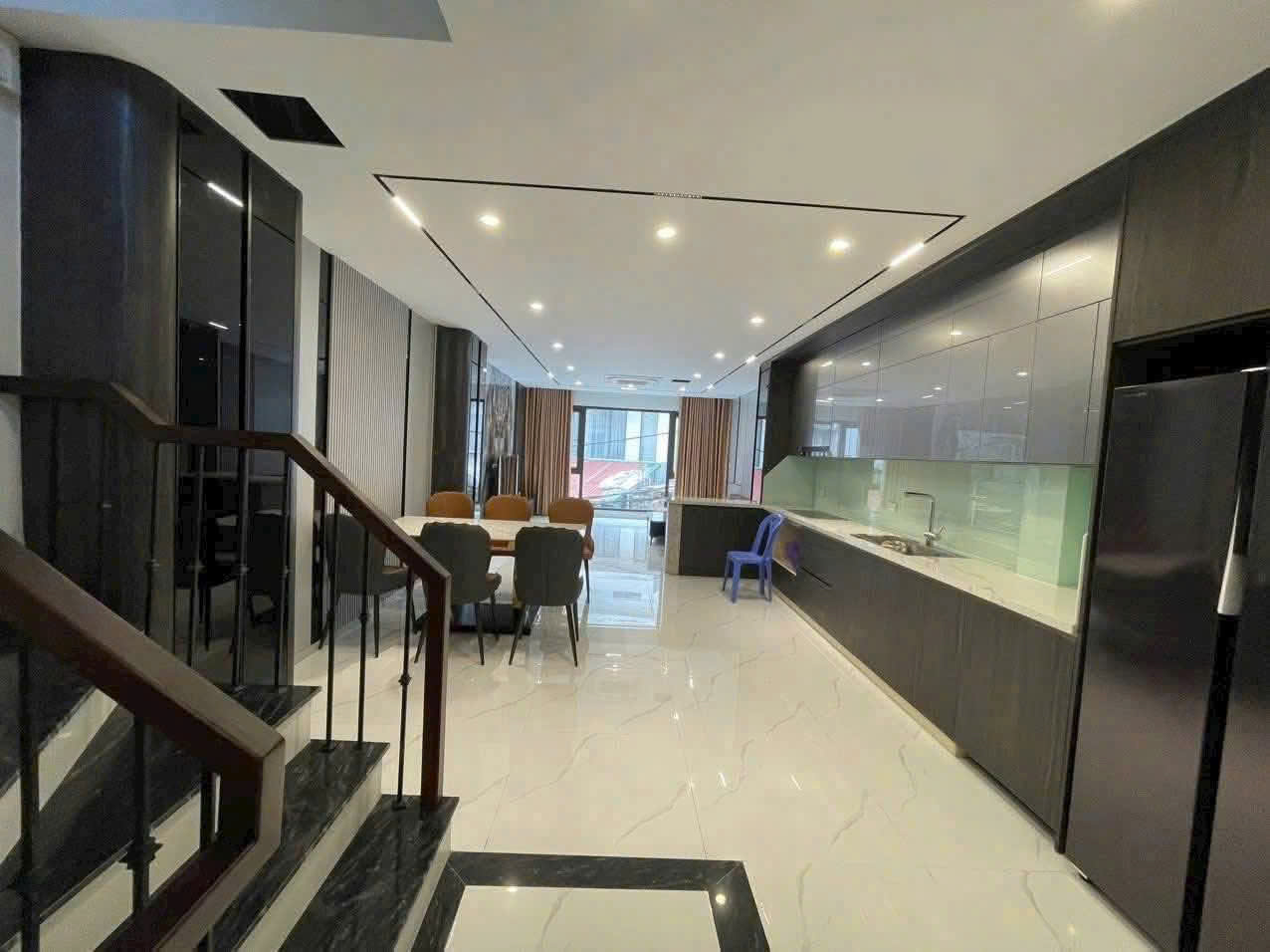 BÁN NHÀ MẶT NGÕ XUÂN ĐỈNH, 62M x 6 TẦNG, MT 4,5m, Ô TÔ ĐỖ CỬA, LÔ GÓC THOÁNG SÁNG, DÂN XÂY, CHỈ 14
