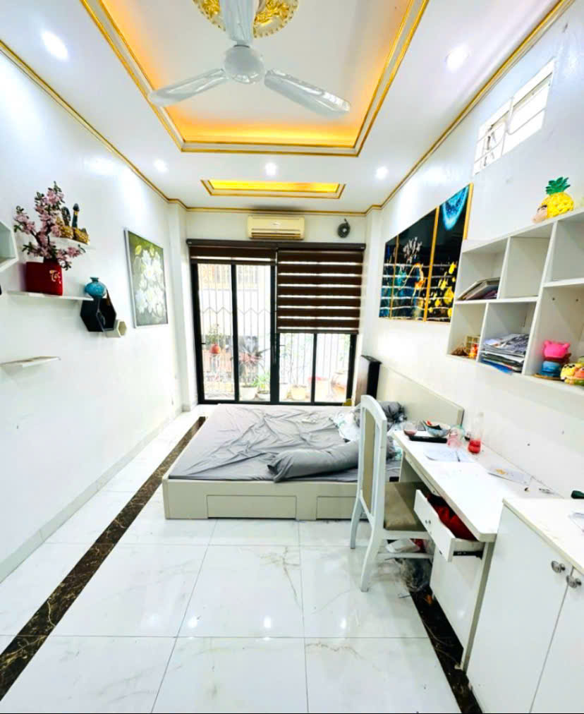 BÁN NHÀ MẶT NGÕ XUÂN ĐỈNH, 62M x 6 TẦNG, MT 4,5m, Ô TÔ ĐỖ CỬA, LÔ GÓC THOÁNG SÁNG, DÂN XÂY, CHỈ 14