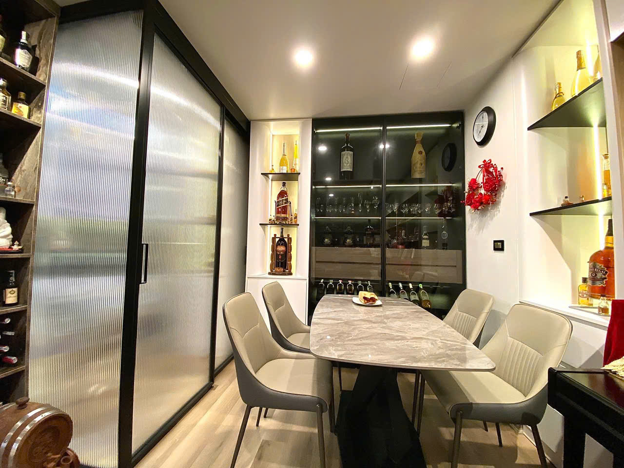 BÁN NHÀ MẶT NGÕ XUÂN ĐỈNH, 62M x 6 TẦNG, MT 4,5m, Ô TÔ ĐỖ CỬA, LÔ GÓC THOÁNG SÁNG, DÂN XÂY, CHỈ 14