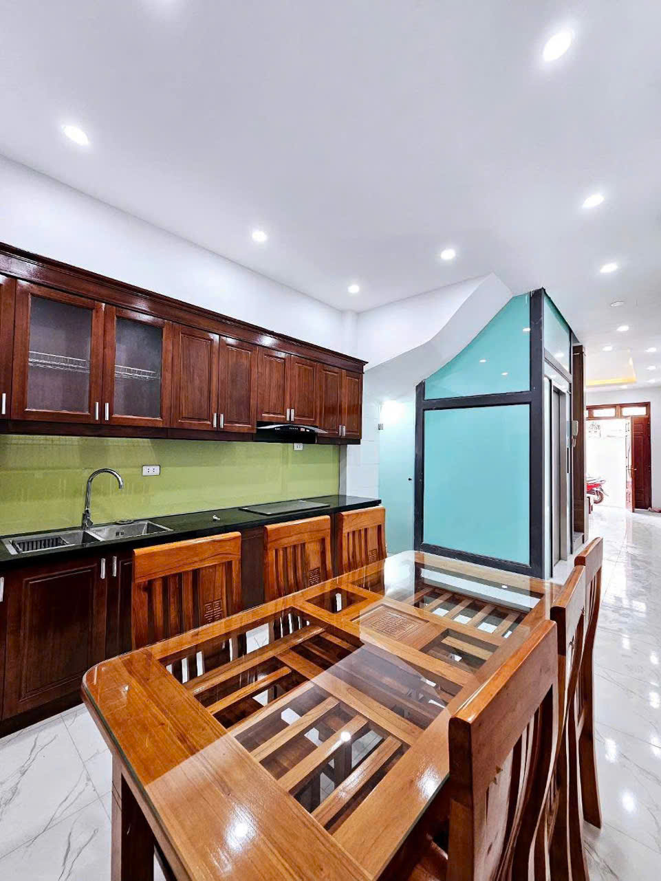 BÁN NHÀ MẶT NGÕ XUÂN ĐỈNH, 62M x 6 TẦNG, MT 4,5m, Ô TÔ ĐỖ CỬA, LÔ GÓC THOÁNG SÁNG, DÂN XÂY, CHỈ 14