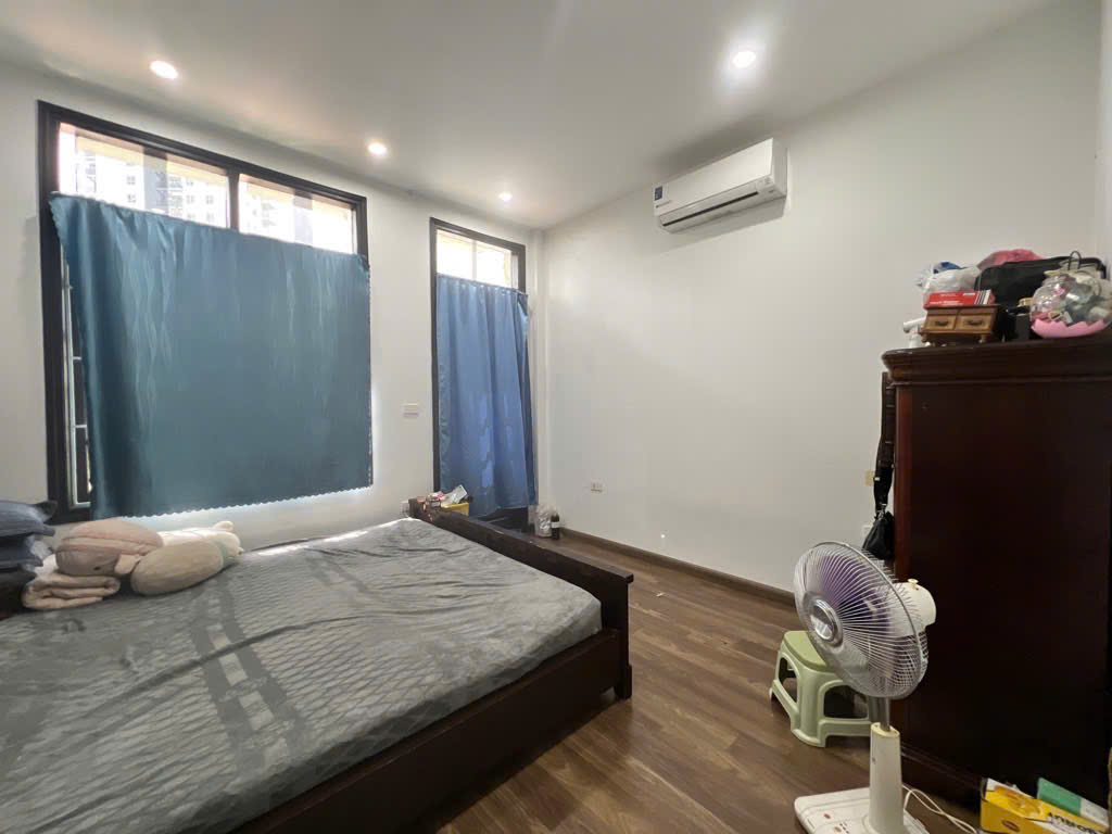 BÁN NHÀ MẶT NGÕ XUÂN ĐỈNH, 62M x 6 TẦNG, MT 4,5m, Ô TÔ ĐỖ CỬA, LÔ GÓC THOÁNG SÁNG, DÂN XÂY, CHỈ 14