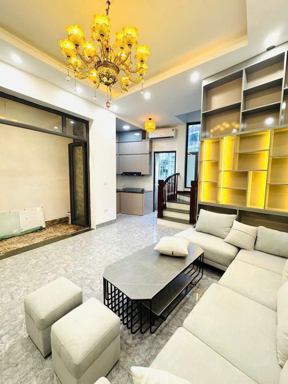 BÁN NHÀ MẶT NGÕ XUÂN ĐỈNH, 62M x 6 TẦNG, MT 4,5m, Ô TÔ ĐỖ CỬA, LÔ GÓC THOÁNG SÁNG, DÂN XÂY, CHỈ 14