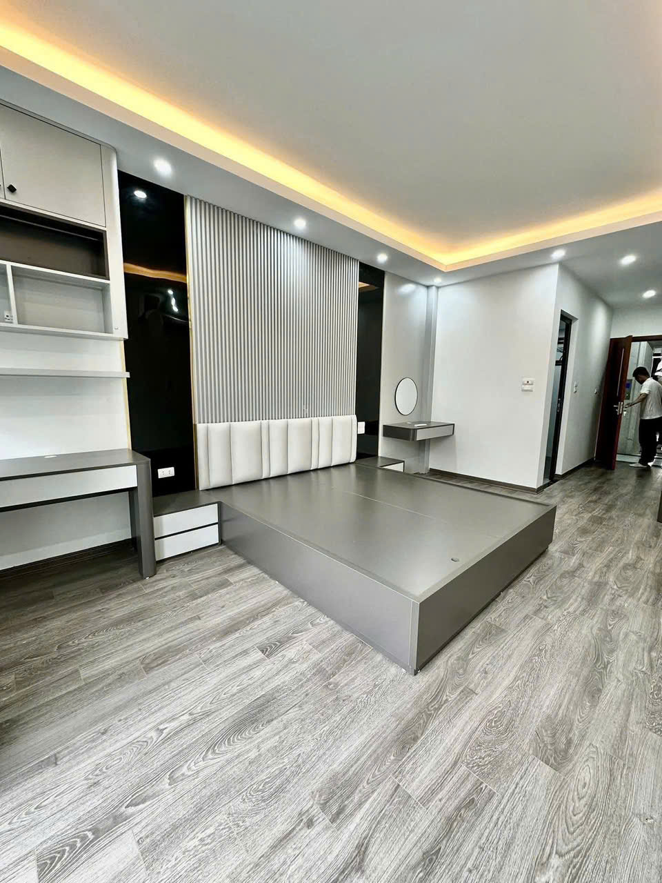 BÁN NHÀ MẶT NGÕ XUÂN ĐỈNH, 62M x 6 TẦNG, MT 4,5m, Ô TÔ ĐỖ CỬA, LÔ GÓC THOÁNG SÁNG, DÂN XÂY, CHỈ 14
