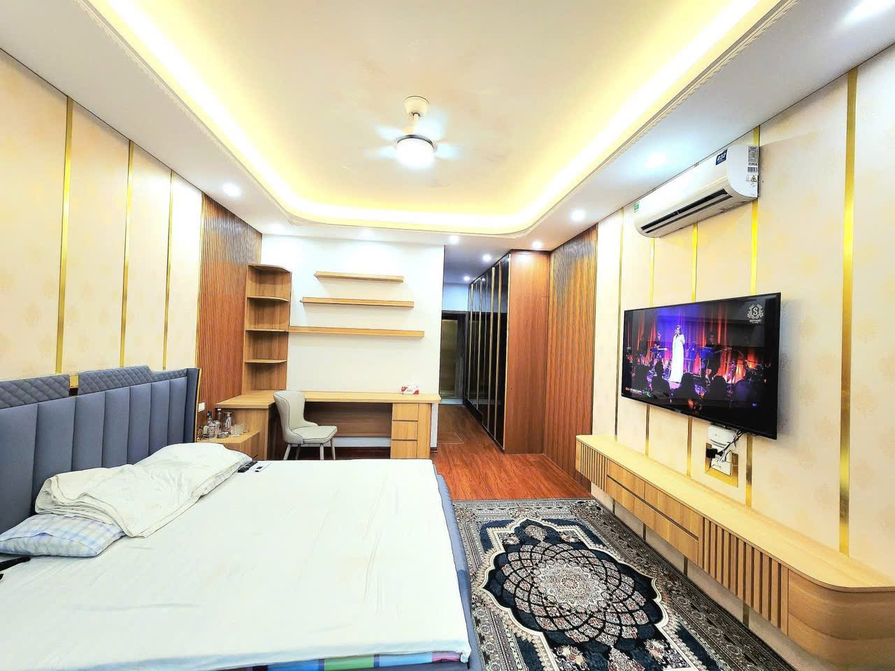 BÁN NHÀ MẶT NGÕ XUÂN ĐỈNH, 62M x 6 TẦNG, MT 4,5m, Ô TÔ ĐỖ CỬA, LÔ GÓC THOÁNG SÁNG, DÂN XÂY, CHỈ 14