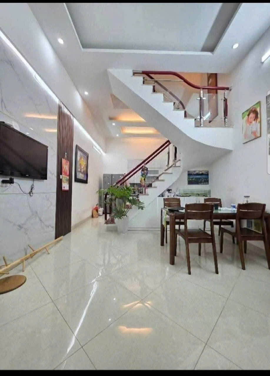 BÁN NHÀ MẶT NGÕ XUÂN ĐỈNH, 62M x 6 TẦNG, MT 4,5m, Ô TÔ ĐỖ CỬA, LÔ GÓC THOÁNG SÁNG, DÂN XÂY, CHỈ 14