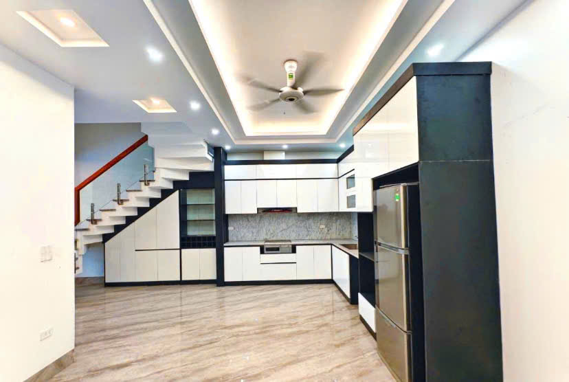 BÁN NHÀ MẶT NGÕ XUÂN ĐỈNH, 62M x 6 TẦNG, MT 4,5m, Ô TÔ ĐỖ CỬA, LÔ GÓC THOÁNG SÁNG, DÂN XÂY, CHỈ 14