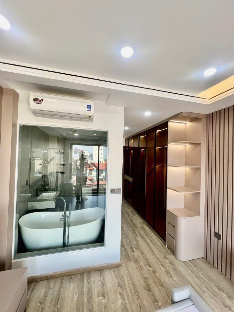 BÁN NHÀ MẶT NGÕ XUÂN ĐỈNH, 62M x 6 TẦNG, MT 4,5m, Ô TÔ ĐỖ CỬA, LÔ GÓC THOÁNG SÁNG, DÂN XÂY, CHỈ 14