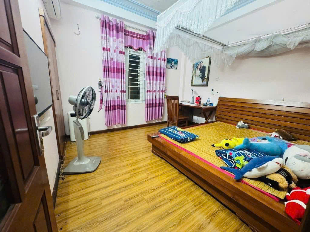 BÁN NHÀ MẶT NGÕ XUÂN ĐỈNH, 62M x 6 TẦNG, MT 4,5m, Ô TÔ ĐỖ CỬA, LÔ GÓC THOÁNG SÁNG, DÂN XÂY, CHỈ 14