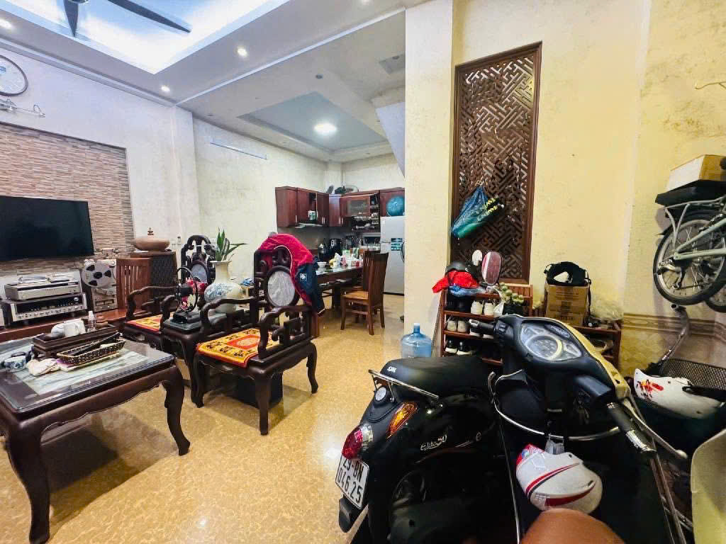 BÁN NHÀ MẶT NGÕ XUÂN ĐỈNH, 62M x 6 TẦNG, MT 4,5m, Ô TÔ ĐỖ CỬA, LÔ GÓC THOÁNG SÁNG, DÂN XÂY, CHỈ 14