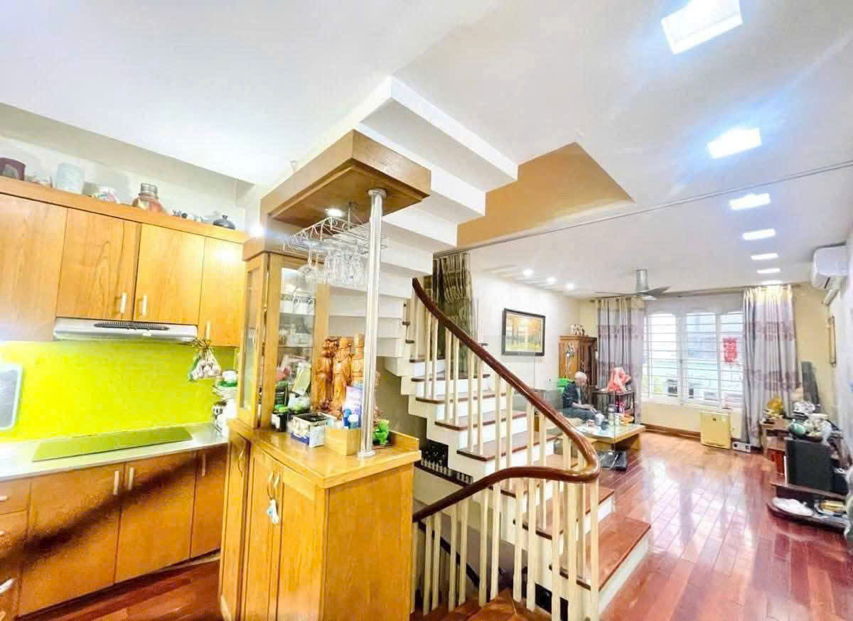BÁN NHÀ MẶT NGÕ XUÂN ĐỈNH, 62M x 6 TẦNG, MT 4,5m, Ô TÔ ĐỖ CỬA, LÔ GÓC THOÁNG SÁNG, DÂN XÂY, CHỈ 14