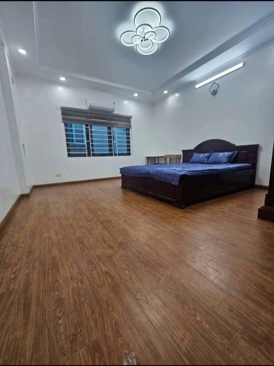 BÁN NHÀ MẶT NGÕ XUÂN ĐỈNH, 62M x 6 TẦNG, MT 4,5m, Ô TÔ ĐỖ CỬA, LÔ GÓC THOÁNG SÁNG, DÂN XÂY, CHỈ 14