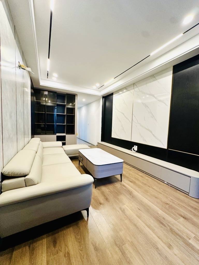 BÁN NHÀ MẶT NGÕ XUÂN ĐỈNH, 62M x 6 TẦNG, MT 4,5m, Ô TÔ ĐỖ CỬA, LÔ GÓC THOÁNG SÁNG, DÂN XÂY, CHỈ 14