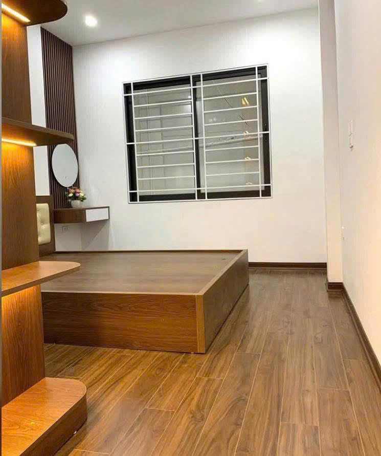 BÁN NHÀ PHÂN LÔ PHẠM VĂN ĐỒNG 59m x 6 TẦNG, MT 5m, DÂN XÂY, Ô TÔ ĐÕ CỬA, 2 THOÁNG, FULL NỘI THẤT,