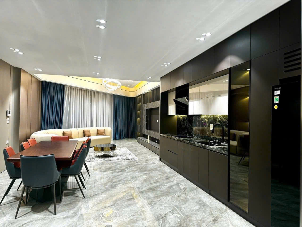BÁN NHÀ CỔ NHUẾ 70M² x 6 TẦNG THANG MÁY, MT 5M, GIÁ 15 TỶ, PHÂN LÔ, Ô TÔ, 2 MẶT THOÁNG