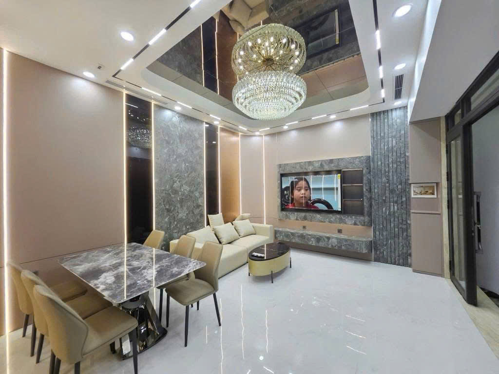 BÁN NHÀ PHÂN LÔ XUÂN LA, 55M² x 7 TẦNG THANG MÁY MT 4.5M – GIÁ 15 TỶ, Ô TÔ, KINH DOANH. 0968669247