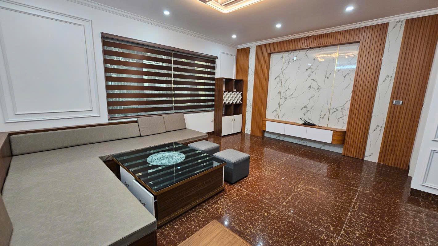 BÁN NHÀ 6 TẦNG THANG MÁY 3 BƯỚC RA MẶT PHỐ VÕ CHÍ CÔNG 70M²*MT 5M – GIÁ 15 TỶ