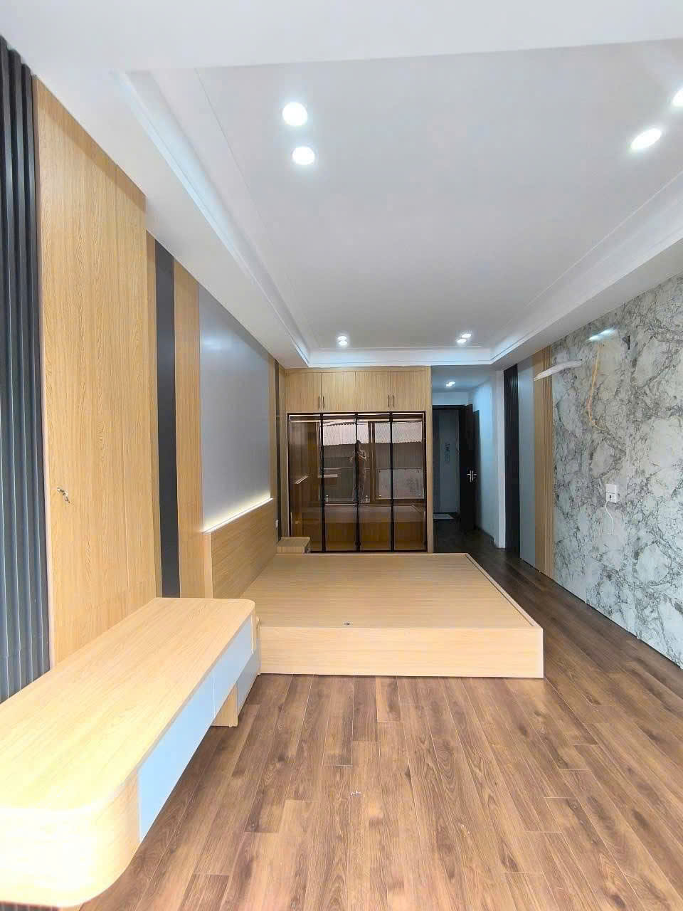 BÁN NHÀ PHÂN LÔ CỔ NHUẾ 65M²*7TẦNG THANG MÁY, Ô TÔ ĐỖ CỔNG - GIÁ CHỈ 14 TỶ