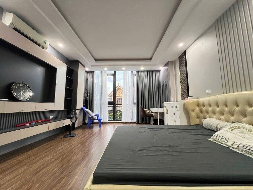 BÁN NHÀ VÕ CHÍ CÔNG 50M²*6TẦNG THANG MÁY, LÔ GÓC, PHÂN LÔ Ô TÔ, KINH DOANH ĐỈNH, CHỈ 15.8 TỶ