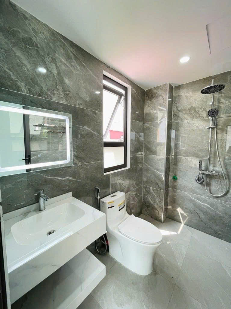 BÁN NHÀ ĐÔNG NGẠC 70M²*6 TẦNG THANG MÁY, Ô TÔ TRÁNH, LÔ GÓC, KINH DOANH, CHỈ 13.9 TỶ