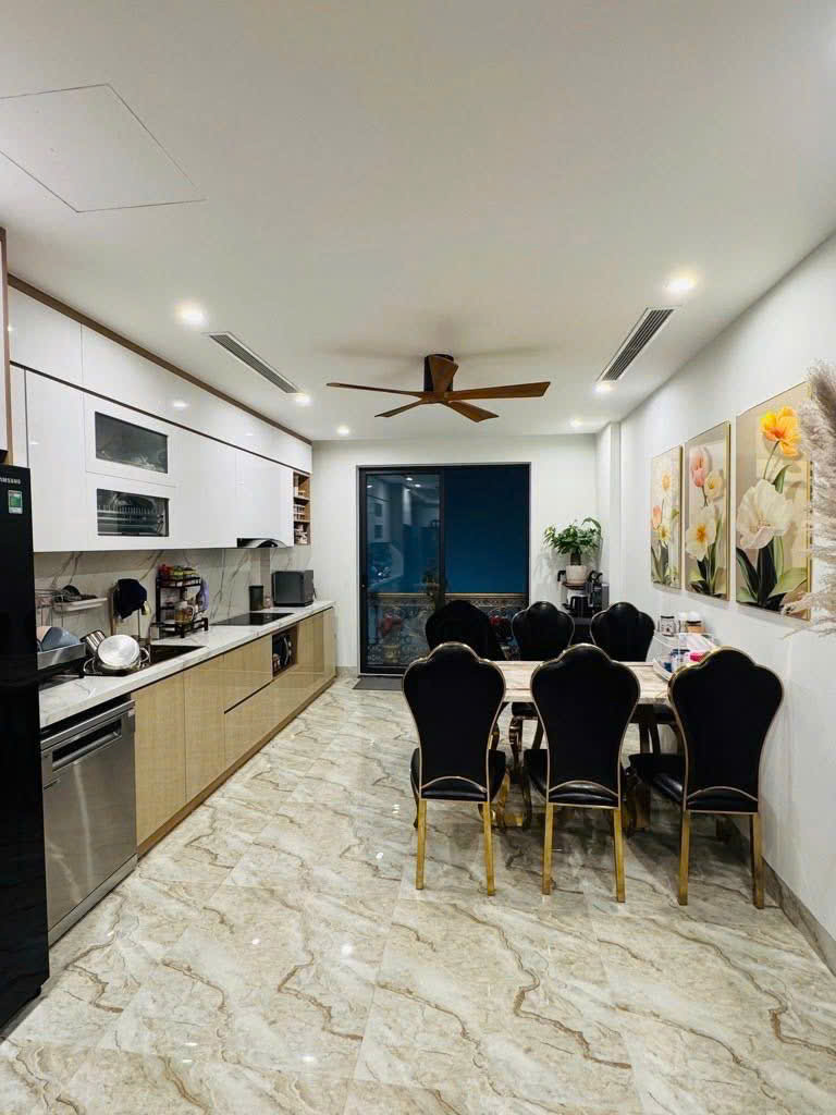 BÁN NHÀ XUÂN ĐỈNH 52M*7TẦNG THANG MÁY XỊN FULL NỘI THẤT GẦN PHỐ NGÕ THÔNG LÔ GÓC, CHỈ 12 TỶ