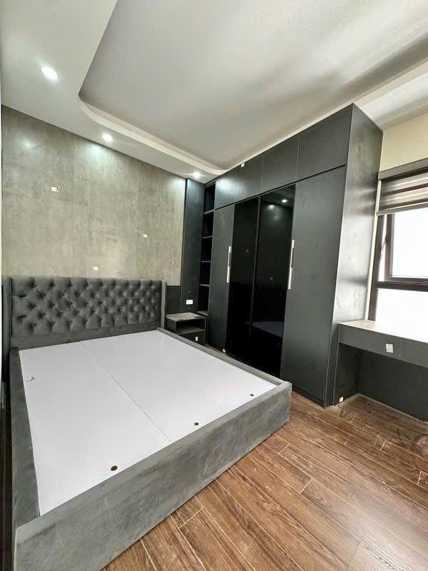 BÁN NHÀ XUÂN LA 50M*7TẦNG THANG MÁY LÔ GÓC 2 THOÁNG FULL NỘI THẤT NGÕ THÔNG Ô TÔ, CHỈ 12.1 TỶ