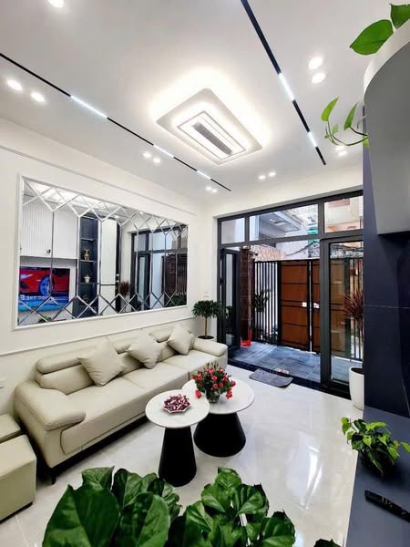BÁN NHÀ PHÂN LÔ XUÂN ĐỈNH – 60M² – 6 TẦNG – THANG MÁY – Ô TÔ VÀO NHÀ – GIÁ 14,1 TỶ