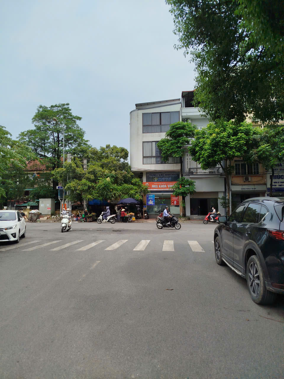 Lô góc 60m 5 tầng mặt phố Lê Hồng Phong, Hà Đông, giá đầu tư 22,6 tỷ.