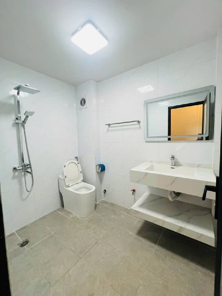 BÁN NHÀ ĐẸP LÔ GÓC 2 thoáng, ô tô qua, 36m2 Văn Quán Hà Đông, giá đầu tư 7,6 tỷ