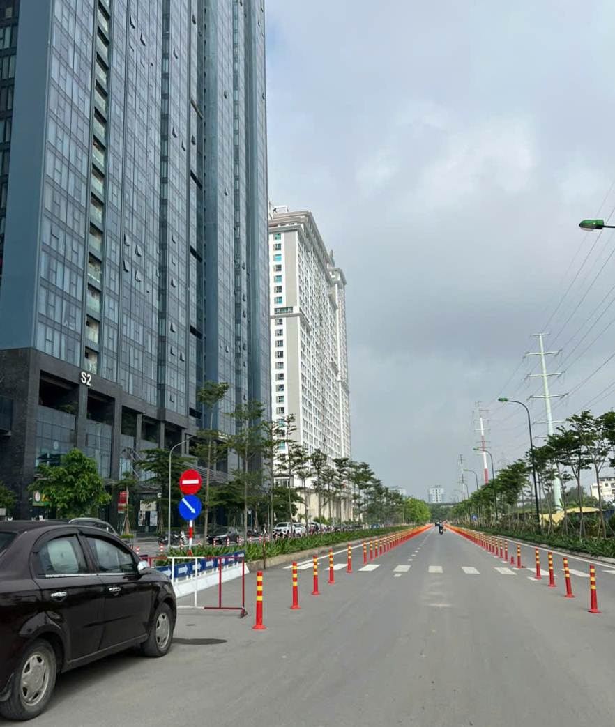 ĐẸP NHẤT KHU VỰC – BẮC TỪ LIÊM– Ô TÔ VÀO ĐẤT – 15M RA MẶT PHỐ- CÁC KHU ĐÔ THỊ VÂY QUANH.